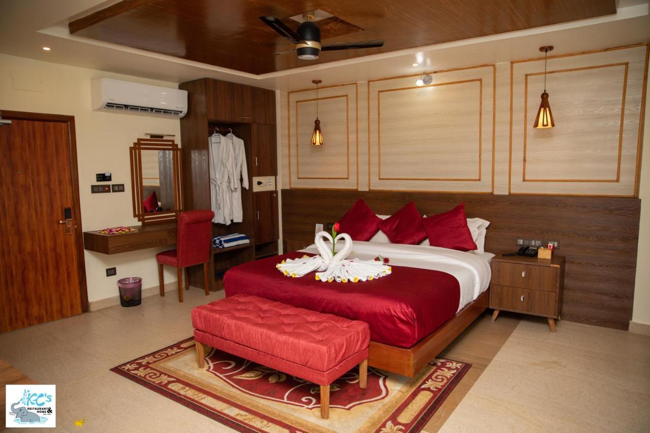 Kc'S Home Sauraha Exteriér fotografie